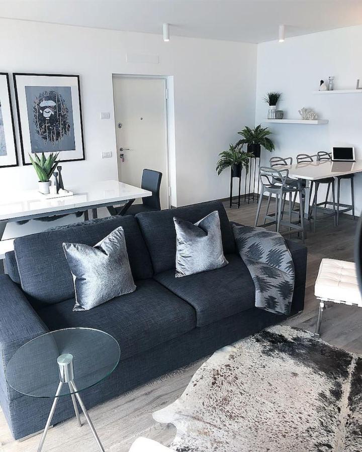 Ulivi Luxury Loft & Pool - The House Of Travelers Apartamento Carate Urio Exterior foto