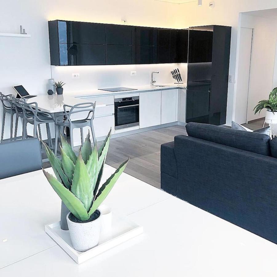 Ulivi Luxury Loft & Pool - The House Of Travelers Apartamento Carate Urio Exterior foto